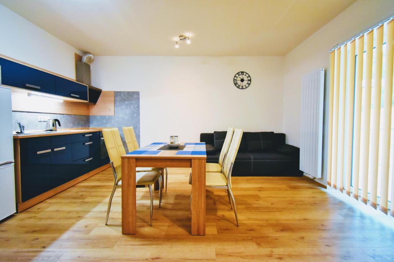 Apartma Promenada 276-12 Leilighet Horní Maršov Eksteriør bilde